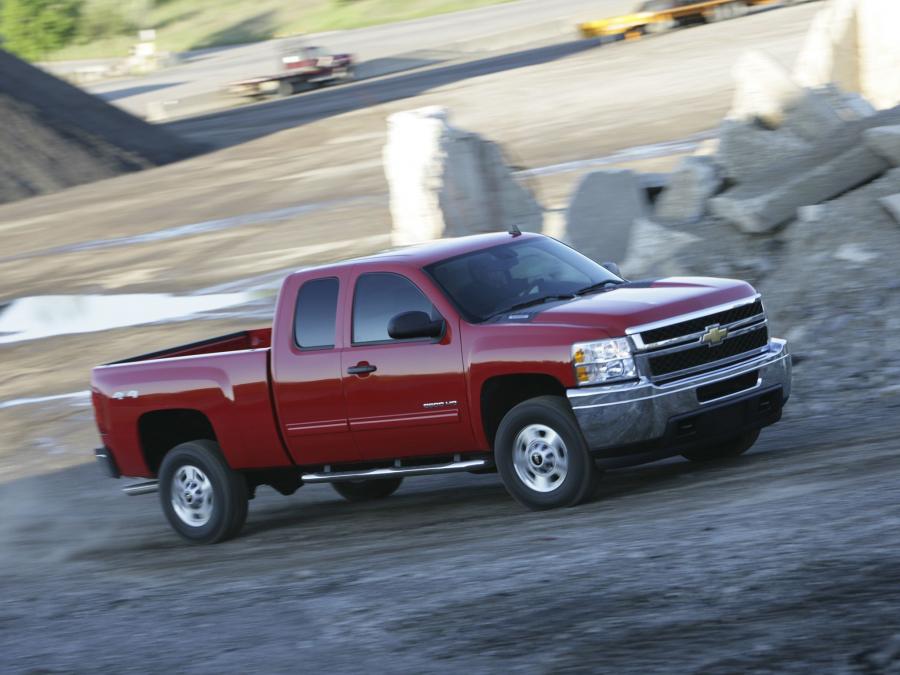  Chevrolet Silverado 2500 HD Extended Cab 2010 года  (фото 12 из 16)
